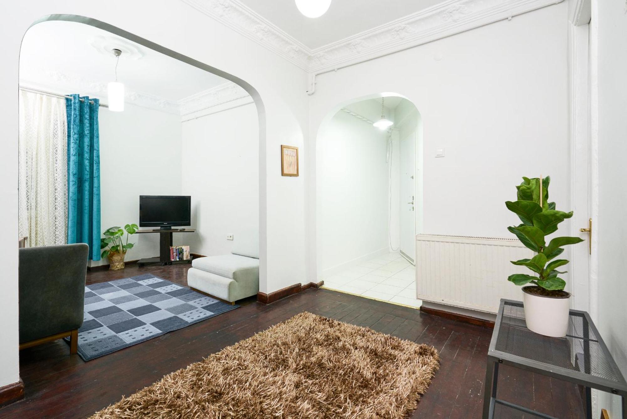 Cozy Apartment Next To Taksim Square Istanbul Exterior photo